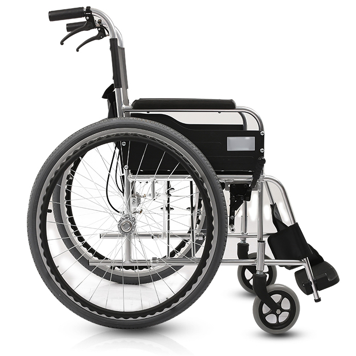 Adultos portátiles mejor silla de ruedas manual para uso al aire libre